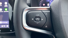 Volvo XC40 2.0 B4P Plus Black Edition 5dr Auto Petrol Estate